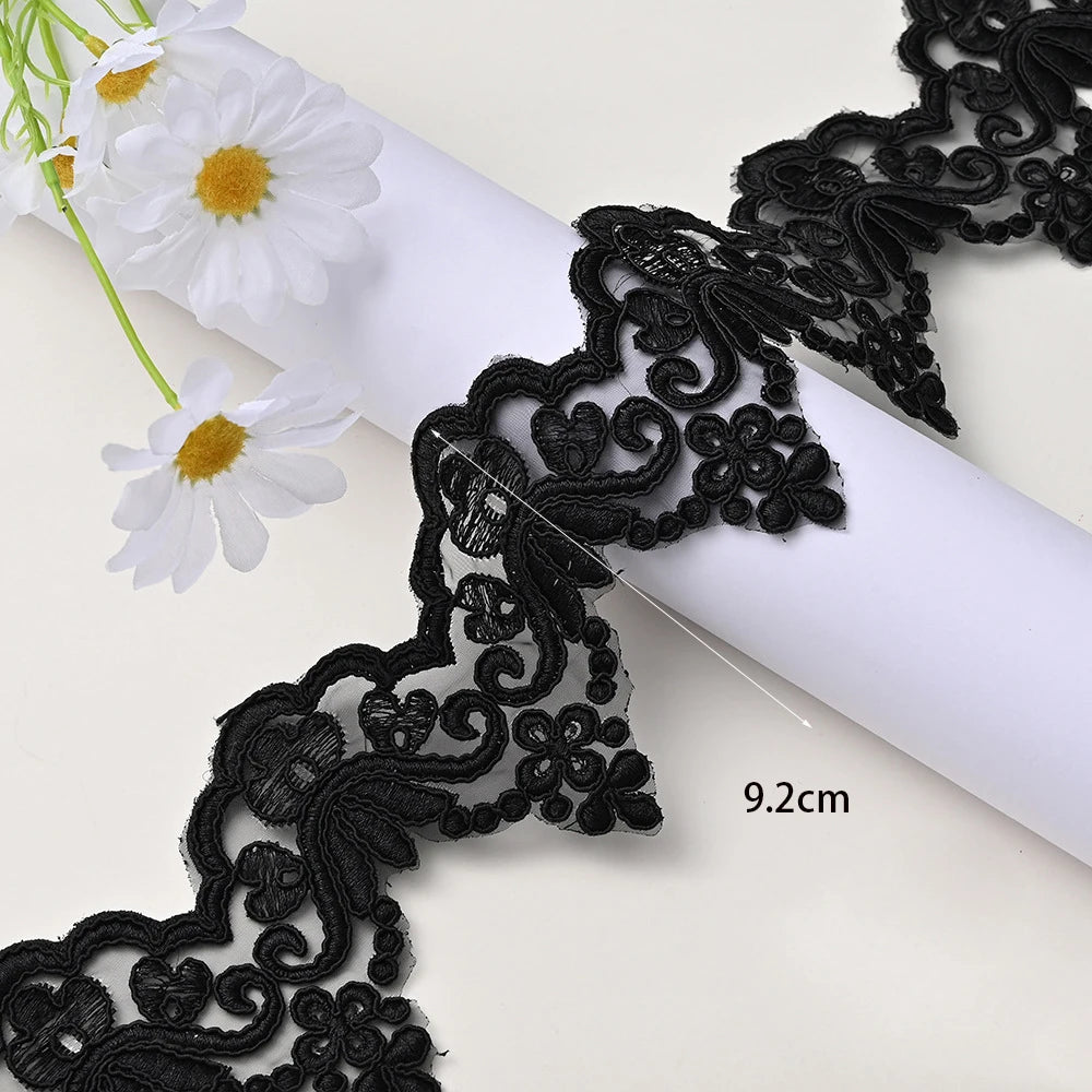 tissu dentelle noir floral ajouré polyester classique couture robe accessoire fête
