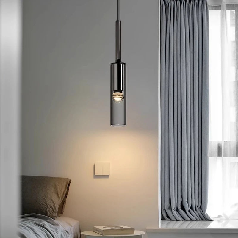 Suspension lumineuse moderne verre transparent noir gris argenté chambre salon