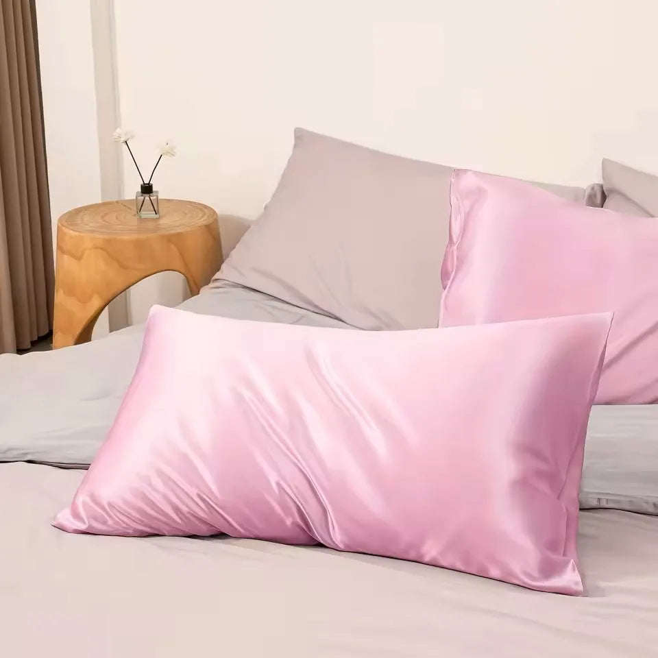 protège oreiller satin rose clair beige doré noir moderne élégant literie anti allergie coton