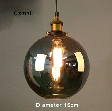 suspension lumineuse industrielle vintage ampoule filament verre transparent noir salon restaurant bar