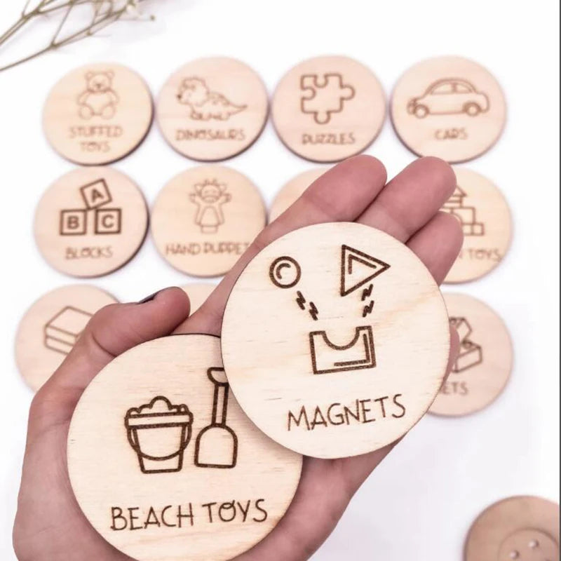 aimants bois naturel gravés jouets lettres symboles éducatifs enfants organisation chambre deco minimaliste
