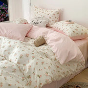 Parure de lit fleurie douce et elegante pour chambre d'hotel ou maison - Ombre Interieur