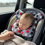 coussin voyage bébé gris blanc orange motifs animaux confortable shaped