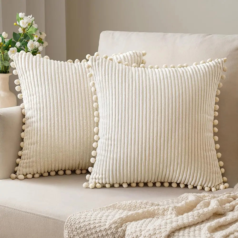 coussins décoratifs modernes rayés pompons housses velours côtelé polyester 45x45cm vert jaune beige opaques