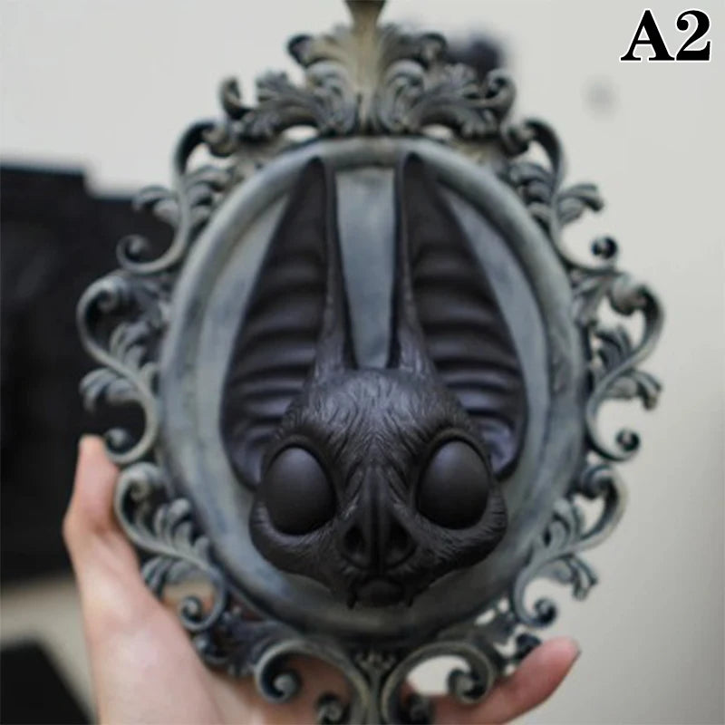 cadre mural or noir relief sculpté baroque artisanal decoration murale relief animal résine