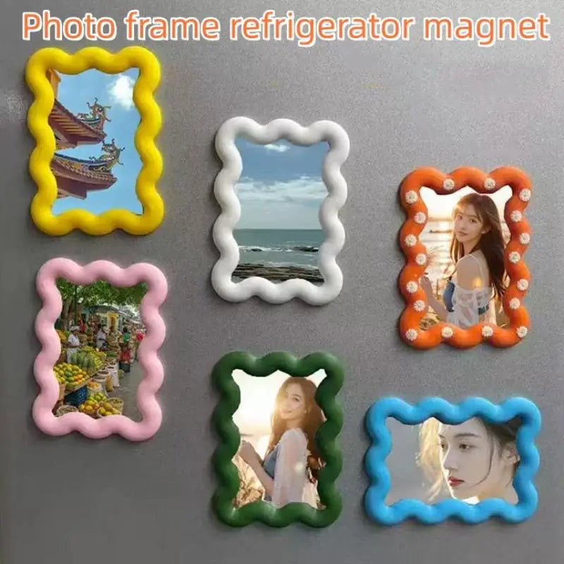 cadres photo magnétiques ondulés couleurs vives modernes minimalistes décoration intérieure anniversaire fêtes