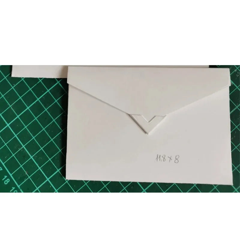 enveloppes scrapbooking noël mariage anniversaire fête fleurs points papier peint ruban classique vintage blanc