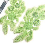 appliques textiles brodées fleurs sequins bleu clair vert rose blanc décoratives vêtements occasion party