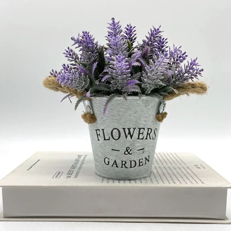 plantes artificielles pot fleurs gris étiquette blanche texte flowers garden cordelette vintageextérieurDecorationFeteBureauSalonJardin