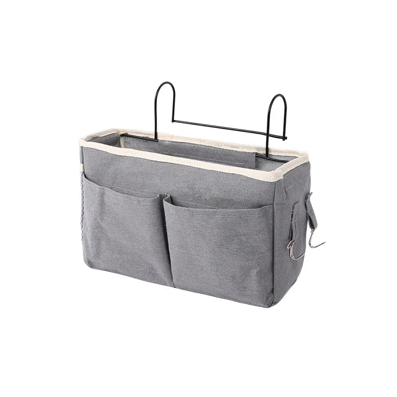 sac rangement suspendu bébés gris clair moderne fonctionnel compartiments crochets métalliques