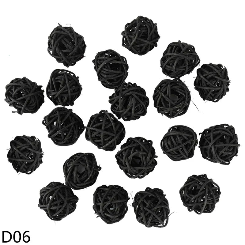 décoration intérieure boules rotin artificielles couleur rouge jaune vert rose blanc noir