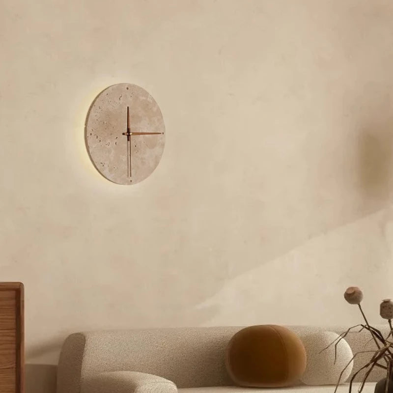 horloge murale pierre texturée minimaliste éclairage salle manger contemporaine fixée mur LED tricolore