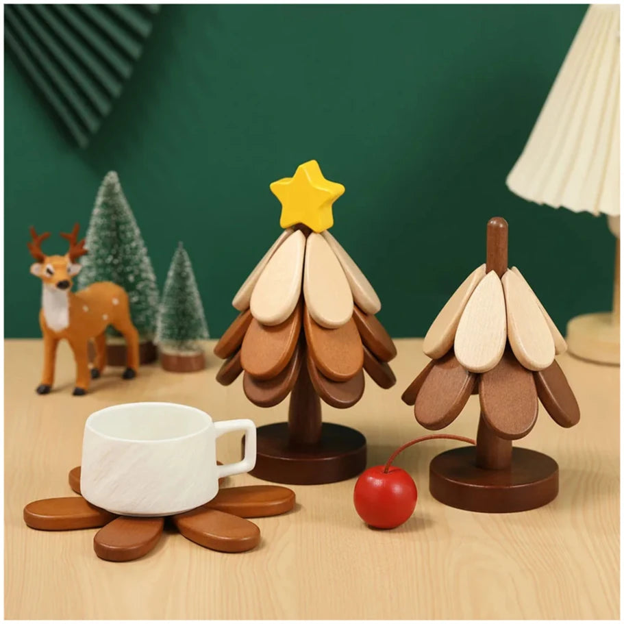 arbre noel bois feuilles marron clair étoile jaune tasse blanche moderne artisanal festiveDecoration