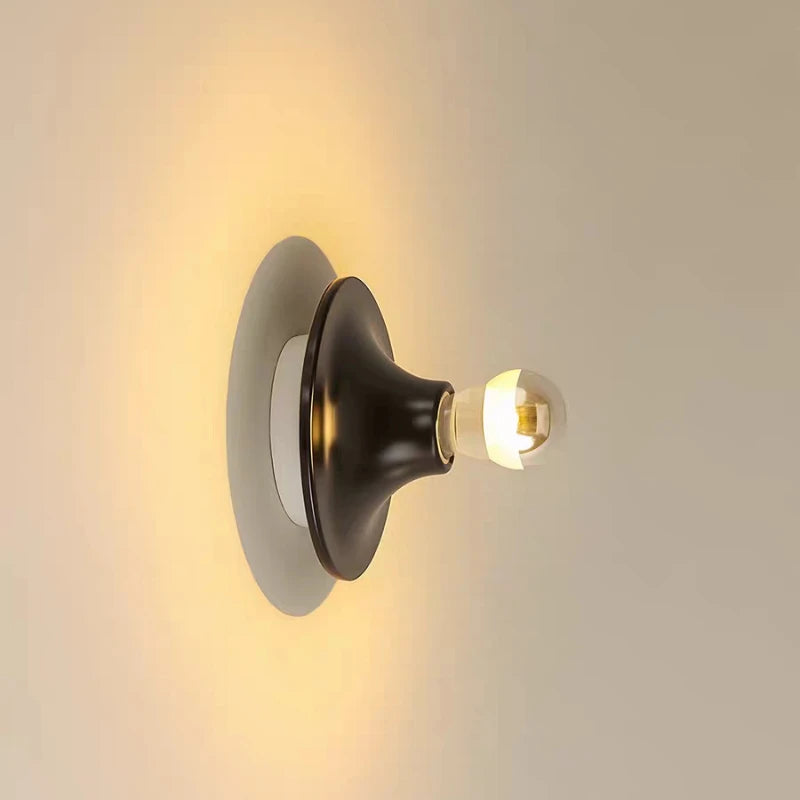 lampe murale moderne argent noir blanc rouge ampoule minimaliste fixée mur
