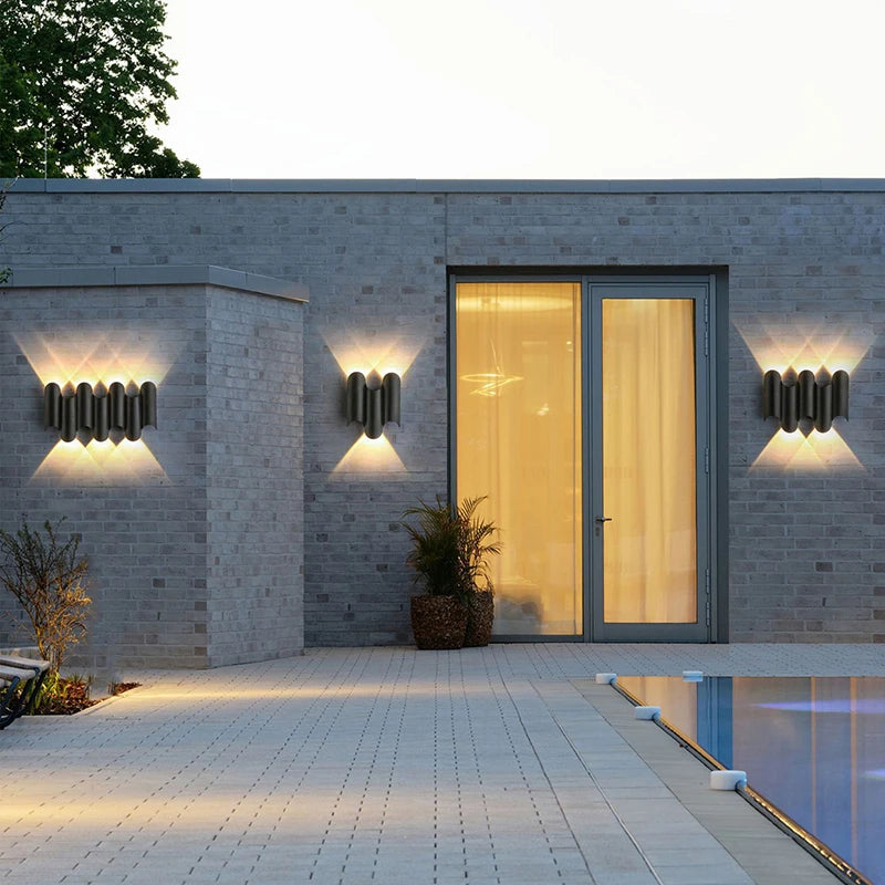 lampe murale moderne or noir contemporaine led extérieure aluminium fixations visées minimaliste