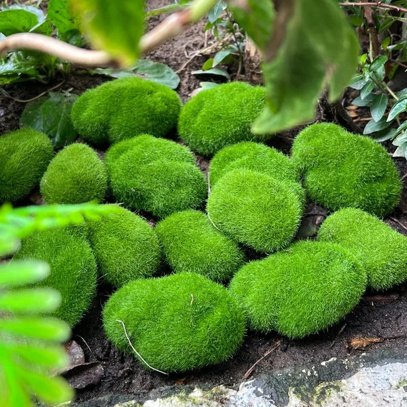 boules mousse artificielle vert pelucheuses modernes decoration jardin exterieur herbe artificielle deco pot paysager