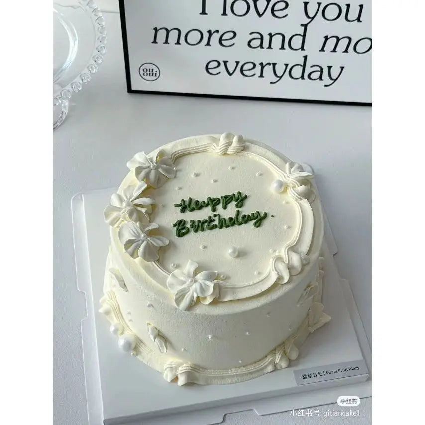 gâteau résine rose blanc motif floral rubans classique photo décoration anniversaire mẫu giả trưng
