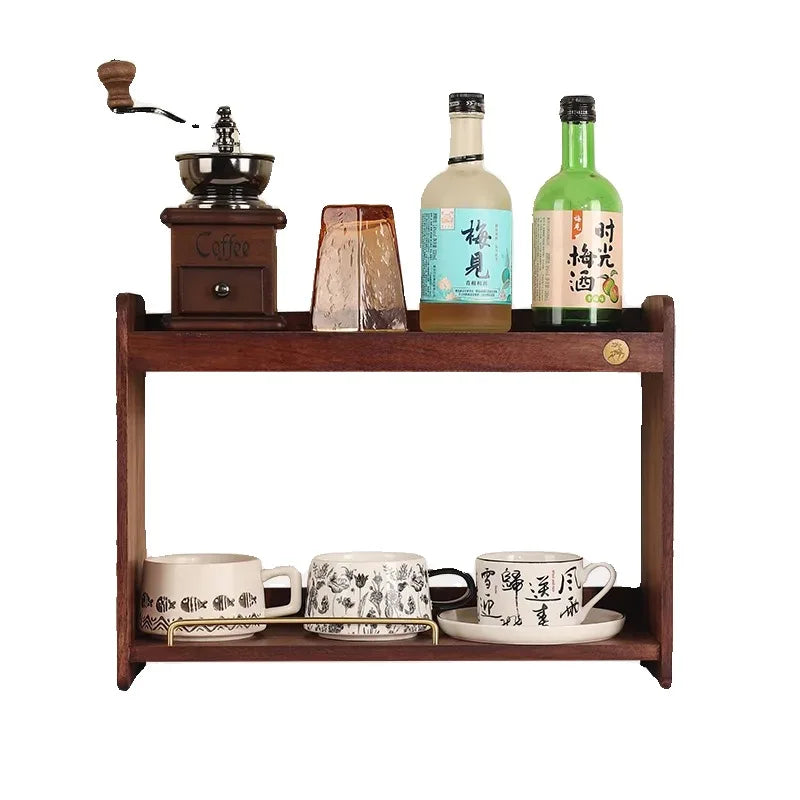 étagère murale moderne bois marron tasses assiettes bouteille vin moulin
