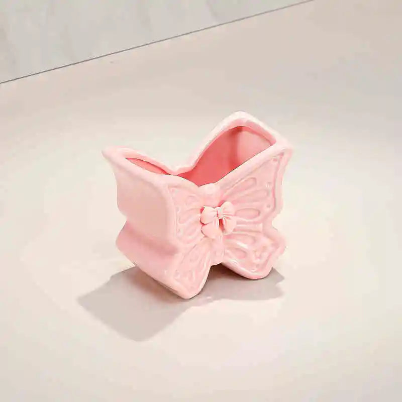 rangement mural papillon rose blanche brosses dents pinceaux maquillage deco girly fantaisiste