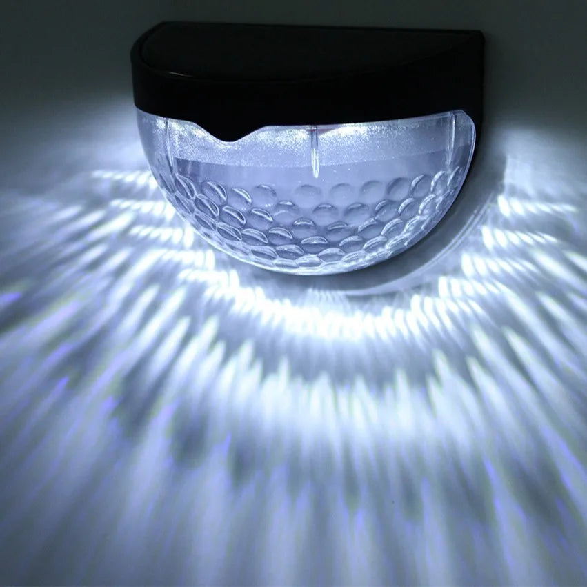 lampe solaire led extérieure moderne applique murale noire perforée adhésive étanche ip65
