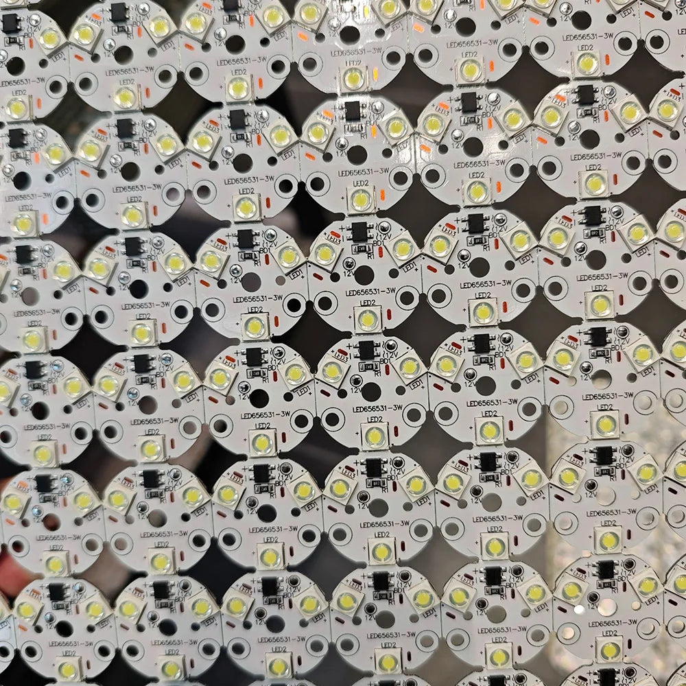 modules led blanc chaud 3w 12v 31mm industriels trous fixation