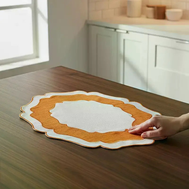 sets table coton abstraits vert jaune orange marron blanc modernes minimalistes textures douces assiettes