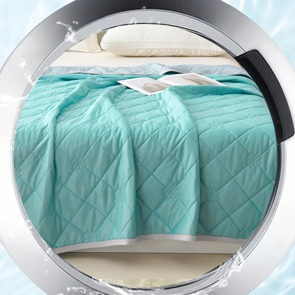 couvre lit été bleu clair quilté motifs floraux moderne 100x150cm machine washable