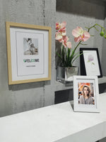 cadre photo bois rectangulaire contemporain mur table motifs floraux abstraits