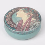 boîtes rondes métal fleurs vintage blanc beige macarons biscuits cadeaux préservation fraîcheur