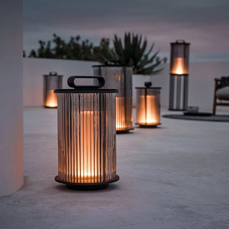 lanterne moderne noire transparente rayures verticales led haute qualité verre inoxydable