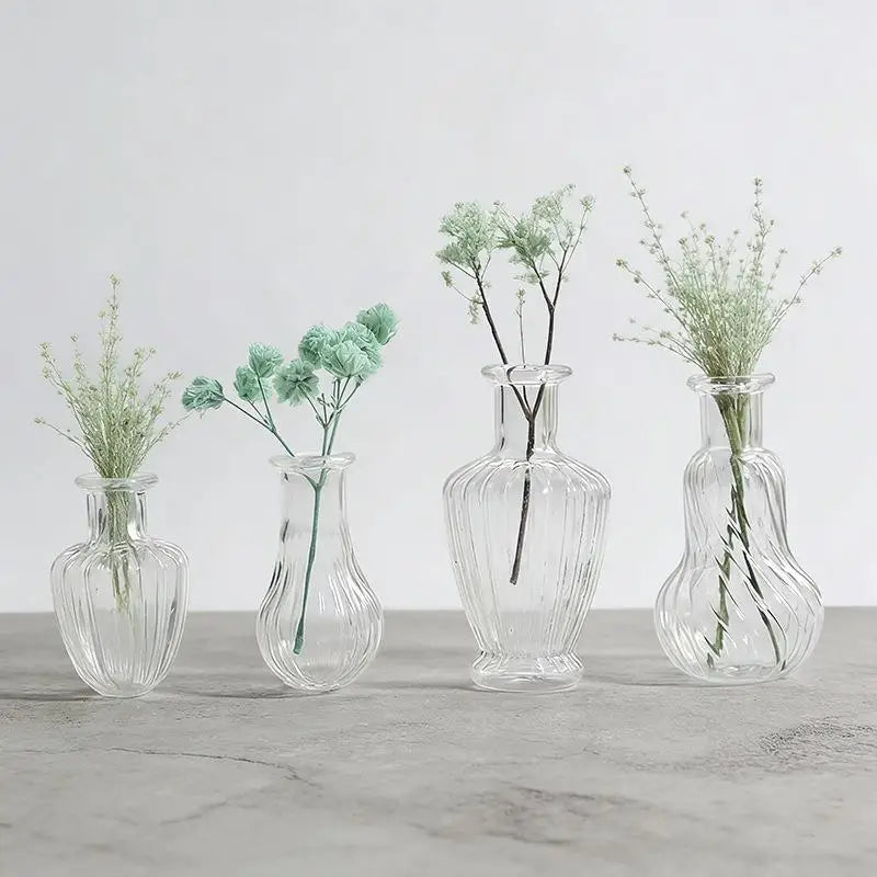 mini vases verre transparents rayures classiques bouchons colorées deco diy salon poupée accessoire artisanat