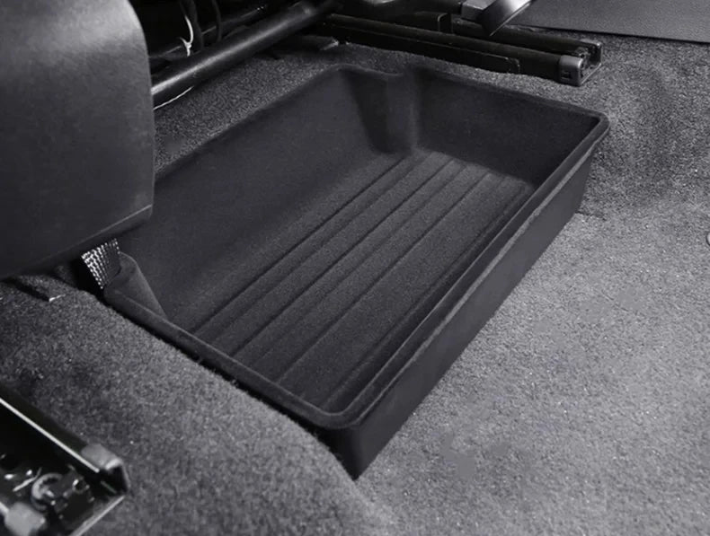 rangement sous siège voiture moderne boite adhésive noir lisse opaque léger lumière