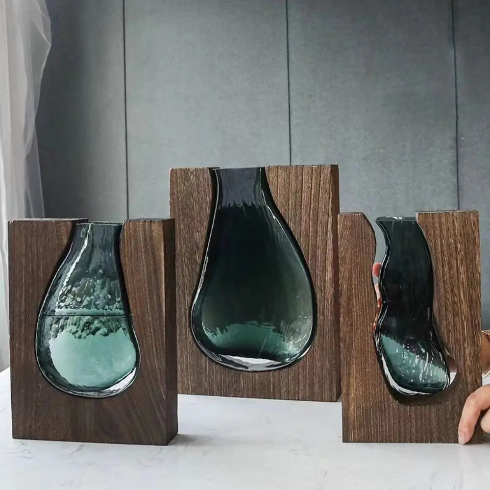 vase verre teinté bois moderne plante artificielle minimaliste transparent vert brun