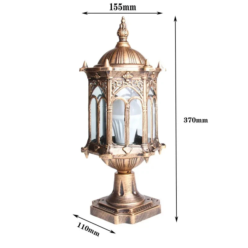 lanterne gothique or noire ornements verre translucide cuisine chambre entrée étude salle manger
