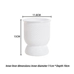 vase moderne plastique blanc imitation céramique ridée décoration intérieur salon