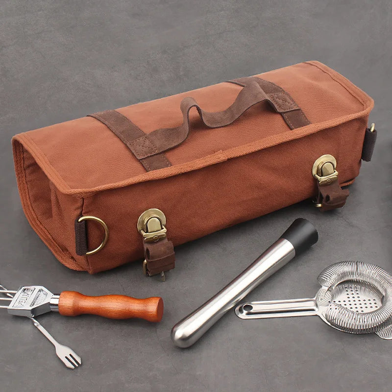 sac outils barman tissu texturé compartiments élastiques sangles réglables vintage utilitaire cocktails