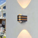 applique murale moderne led noir or rayures horizontales ip65 résistanteextérieur vis fixations