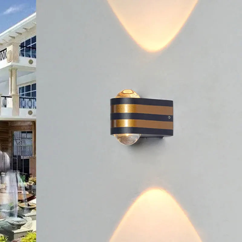 applique murale moderne led noir or rayures horizontales ip65 résistanteextérieur vis fixations