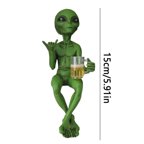 statuette extraterrestre verte résine moderne verre bière décoration jardin opaque lisse adhésif 15cm