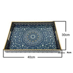 plateau rangement vintage plastique bleu marine motif floral poignées métalliques décoration intérieure classique