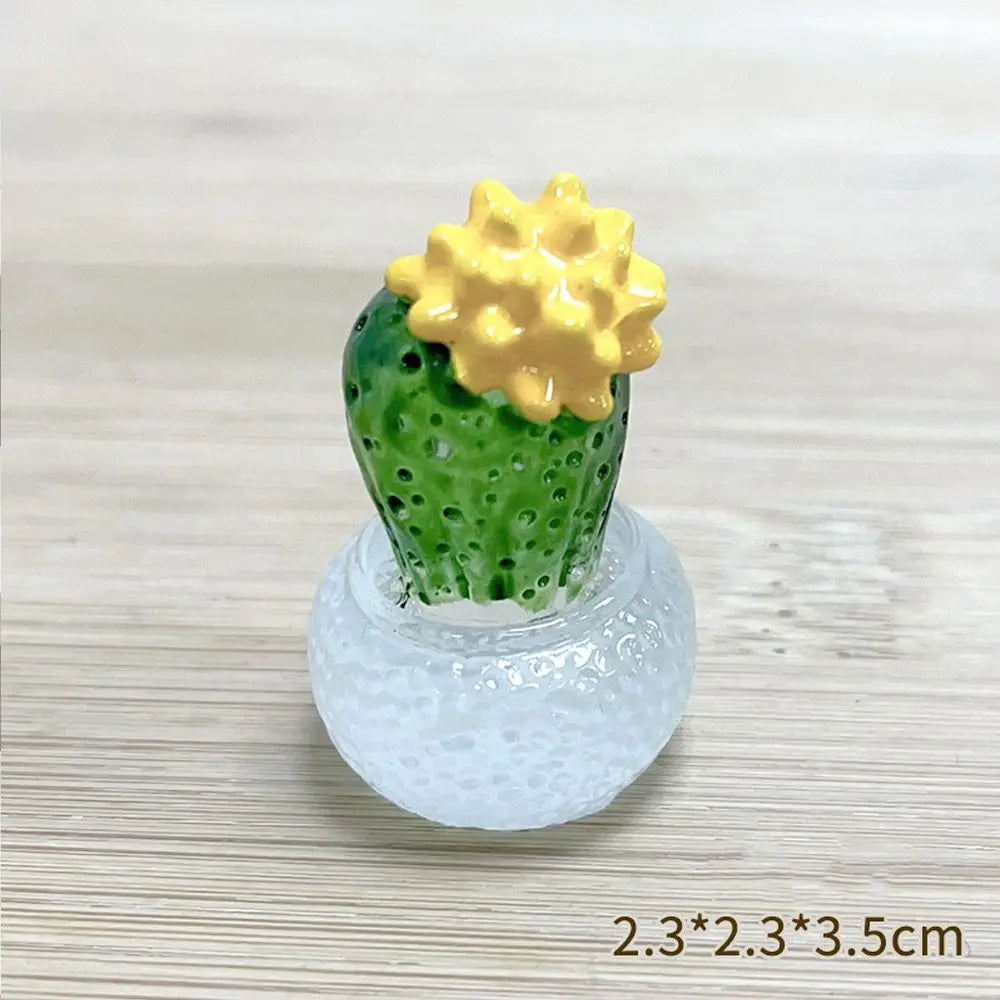miniature cactus résine verte jaune rouge artisanale transparente décoration extérieure succulente