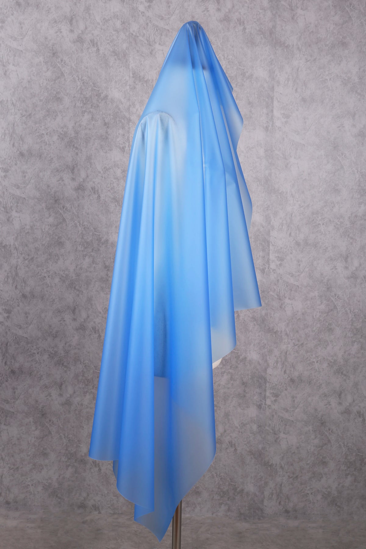 cape polyester bleu clair gris blanc rouge moderne tringle uni résistance déchirure
