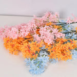 décoration intérieure moderne bouquet artificiel violet blanc rouge bleu rose orange minimaliste