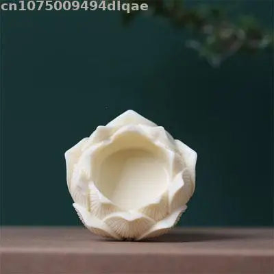 statuette artisanale bois blanc or fleurs lotus motifs floraux classique stand display craftsDecorationHomeAssement