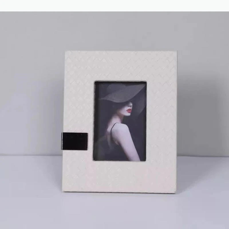cadres photo cuir texturé moderne rectangle brun blanc nuances motifs présentoirs arrière