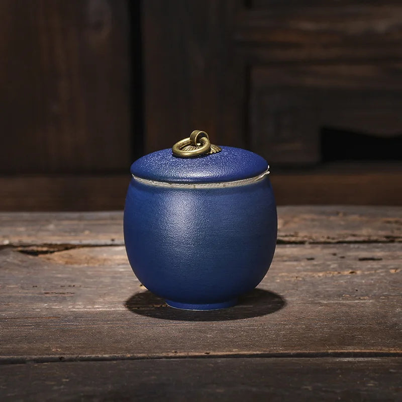 pot thé céramique classique poignée métallique couvercle texture grainée décoratif