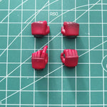 figurine articulée rouge épée ornementation fine base transparente fantastique warhammer blood angels