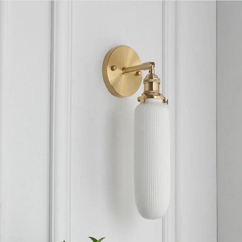 Lampe murale décorative en céramique avec abat-jour blanc