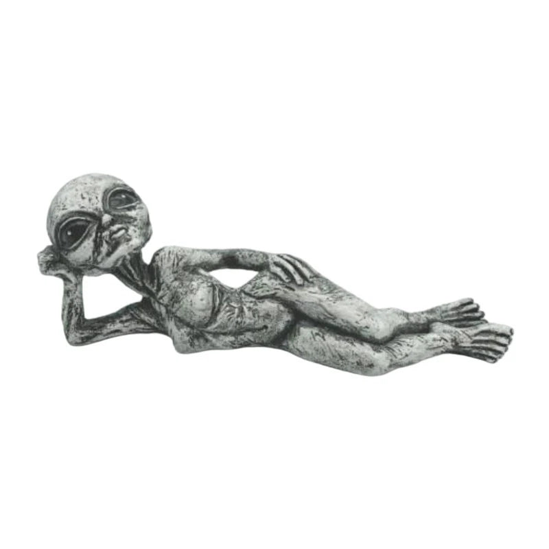 statues aliens résine vert gris yeux grands ouverts réaliste détaillé verre bière intérieur extérieur