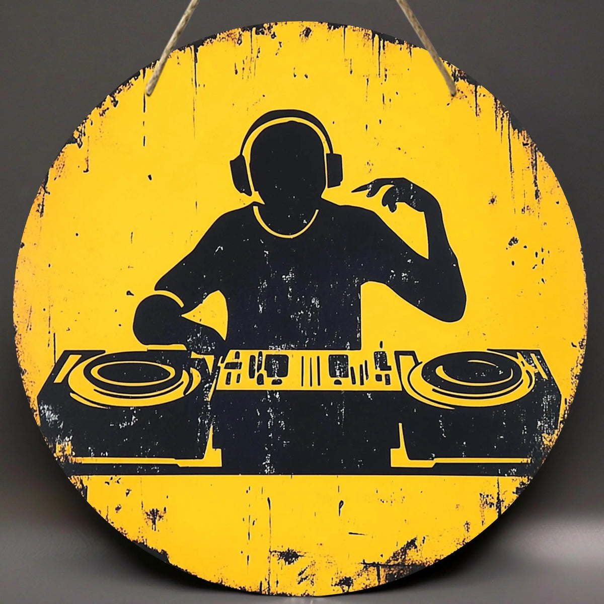 décoration murale ronde dj graphique vintage jaune noir silhouettes platines casque accrochage grunge